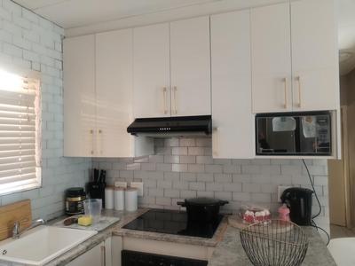 Apartment / Flat For Rent in Groblerpark Ext, Roodepoort